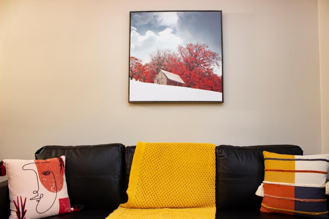 Golden Castle Apartamento Montreal Exterior foto